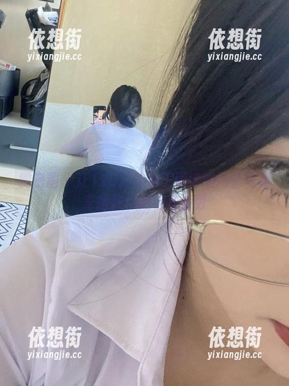微密圈 - 让120斤的小王同学的网袜写真来拯救你的审美疲劳