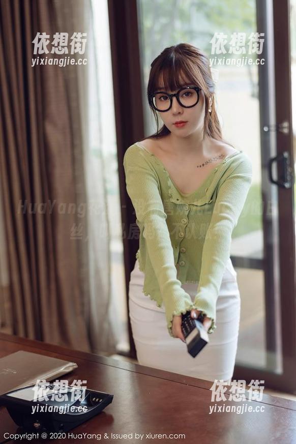 HuaYang花漾 - 没有唐婉儿Lucky的白丝，叫私房吗？不认账！