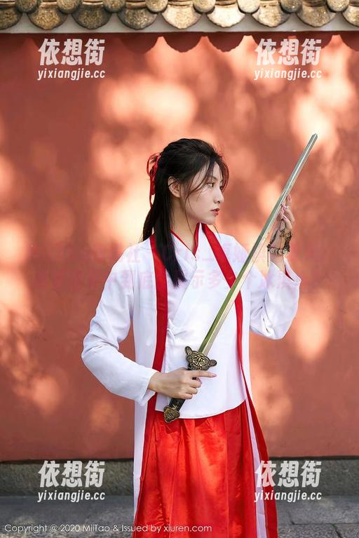MiiTao蜜桃社 - Cris_卓娅祺的夏天：高清图集中到底能展示多少个冰淇淋？