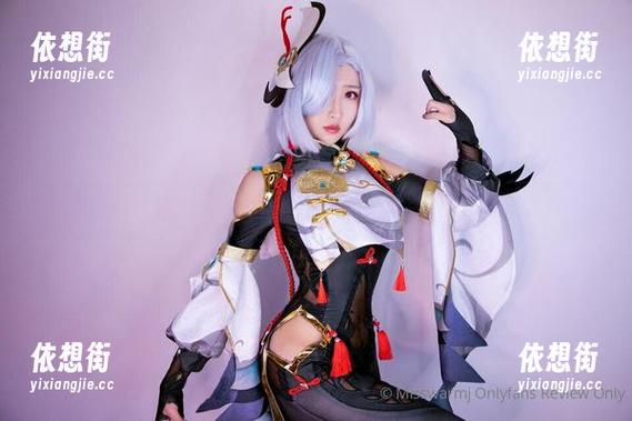 当小板凳遇上MissWarmJ：一场潜意识里的悬疑大片