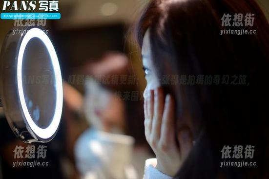 PANS写真 - 叮铛新模试镜更新：每一张都是拍摄的奇幻之旅，快来围观！