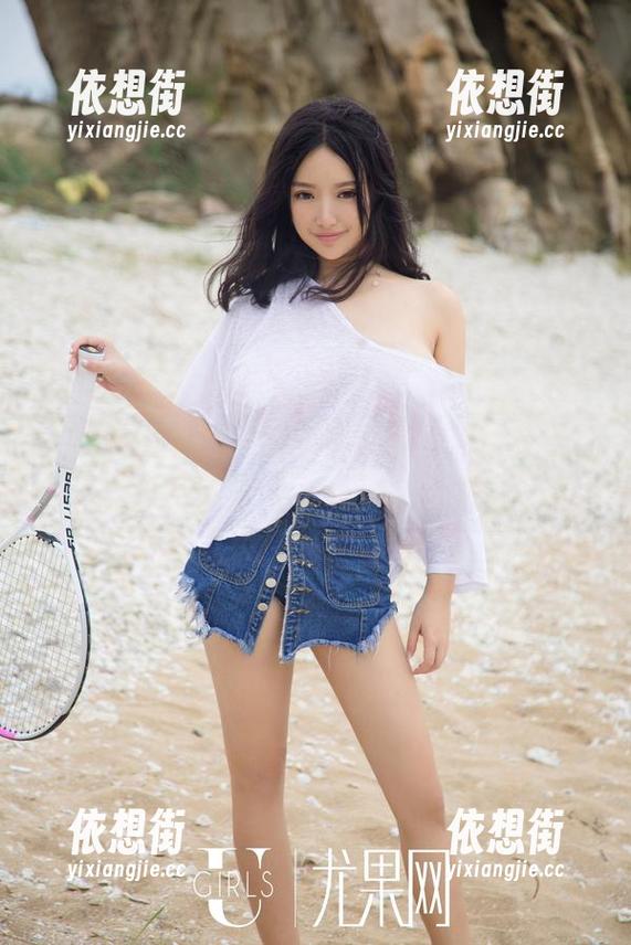 UGirls尤果网 - 艾小青：免费体验修女的日常，图册里的灵魂探险！
