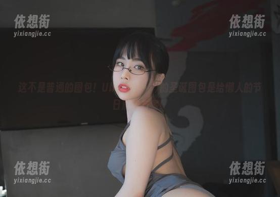 这不是普通的图包！Uhye(이유혜)的圣诞图包是给懒人的节日解决方案！