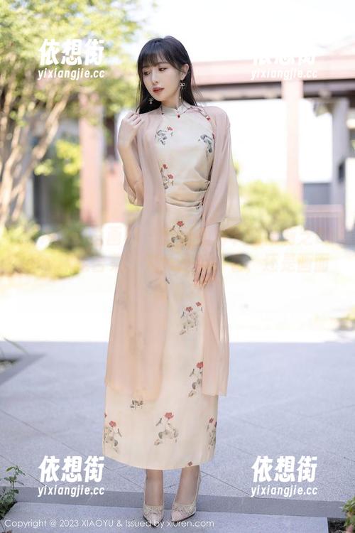 XIAOYU语画界 - 壁纸加持下的徐莉芝Booty裸足合集，究竟是脚好看，还是画面耐看？