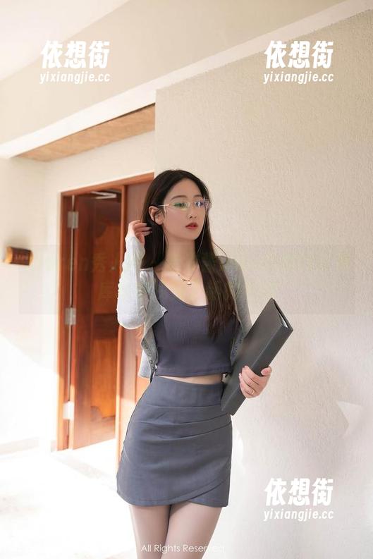Xiuren秀人网 - 奈汐酱nice的美照在死库水中找到了新的灵魂