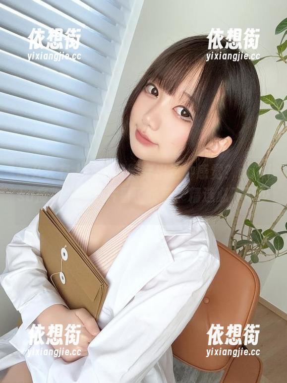 怎么会有人把透明服穿出这种感觉？nagisa魔物喵的图片看了长草，精选必不可少。
