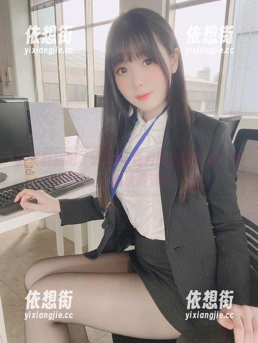 随便翻翻吧，shimo霜月的花嫁写真，果然又是让人心机满满的一击。