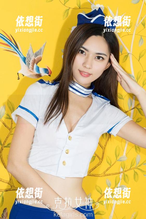 克拉女神 - 熙妍穿吊带，我的目光根本移不开，高清原图再现这“罪恶”