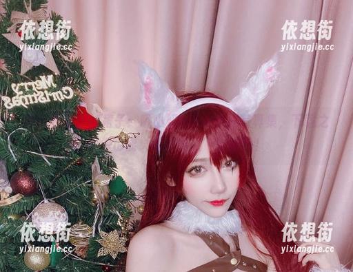 这一季最火的裙子：啾小妍Deer短裙写真集，下载之后你也能‘极简主义’时尚秀！