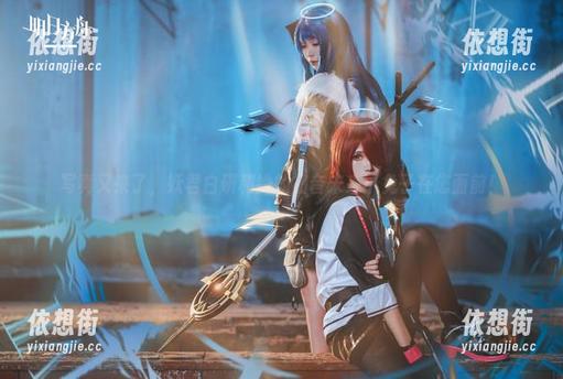 写真又来了，妖君白研和她的初音未来小兔子在您面前！