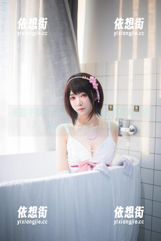 原图中那个腿型，宫本桜的美腿真得是绝了，精选像是在说：快来呀！