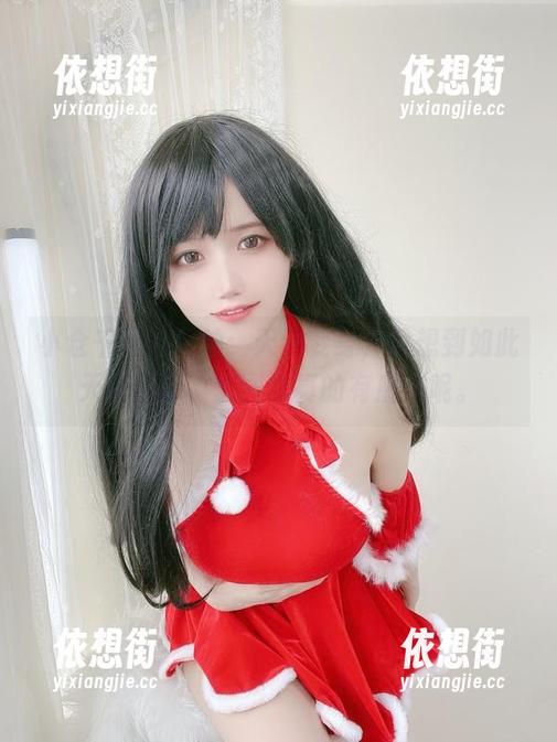 小仓千代w私拍：天使变身，没想到如此天真无邪，套图里真的有魔法呢。
