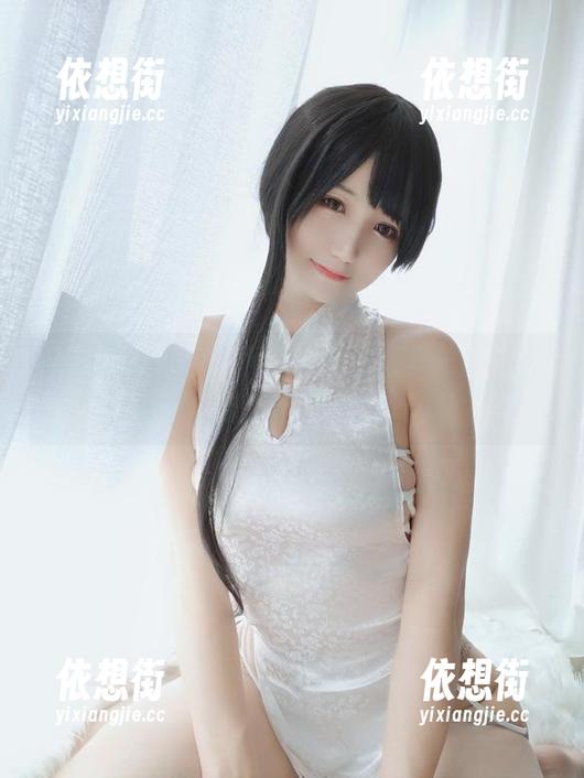没创意的小仓千代w，纯白写真分享，审美领域该不会被封杀吧？