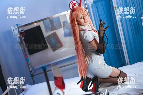 屿鱼在泳池的照片：这么美的视线，快给我一个救生圈！