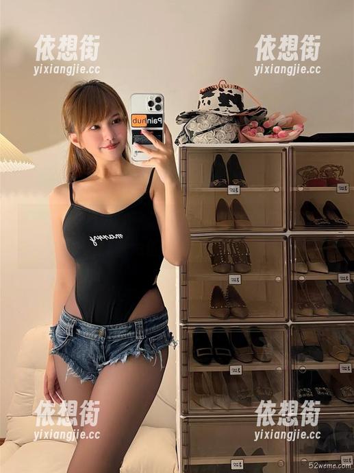 张思允nice 微密圈 - 原来三亚也可以这么会玩:张思允nice的高清内衣壁纸