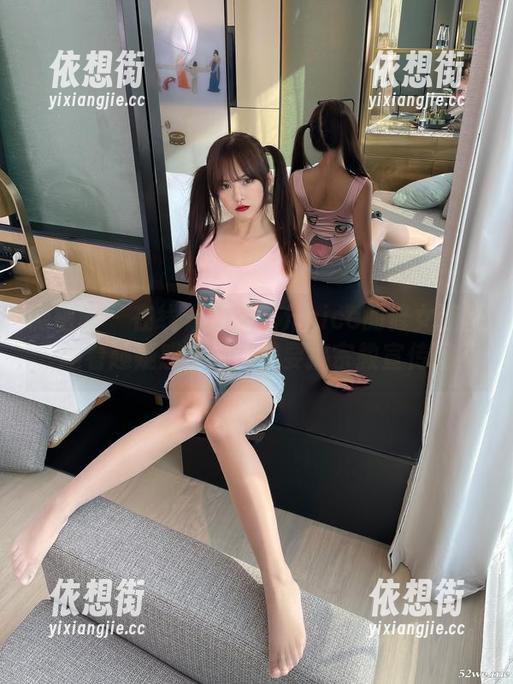 微密圈 - 在线看到张思允nice的修女造型，越看越疑惑，她这是要搞宗教宣传吗？