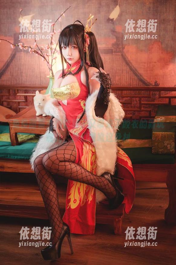 抱走莫子 免费图集?抱走莫子又带来了胶衣的新玩意儿,你们瞧瞧这身材