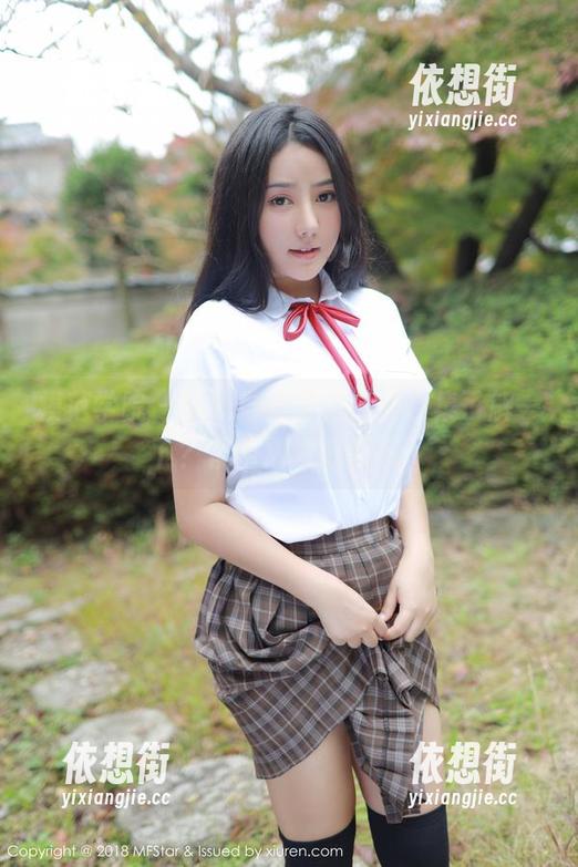模范学院 - 胡润曦来了，白丝合集了解一下？慎重放好心脏哦。