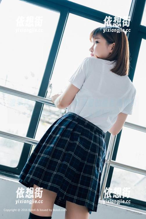 波萝社 - 繁忙夏天：夏美酱的普吉岛照片合集——光线好，人更好？