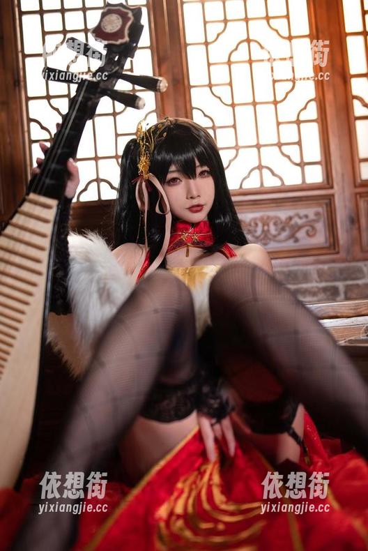 当伊拉尔·闪遇上玉汇yuuhui，壁纸合集里藏着你没见过的角度！