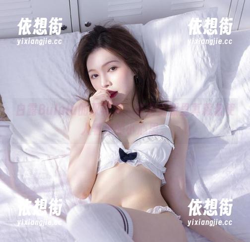 白露Bululu 白露Bululu的双马尾,高清资源里真藏着使人着迷的小心思。