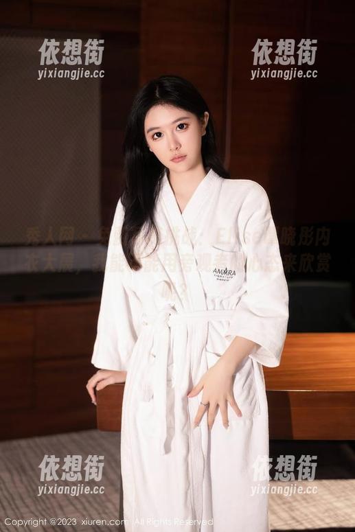 秀人网 - 免费写真挑战：Elise谭晓彤内衣大展，我能不能用旁观者的心态来欣赏呢？