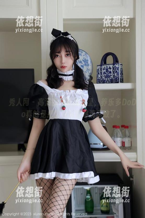 秀人网 - 高清图包就在这里，养乐多DoDo真的是把粉色玩得淋漓尽致了。