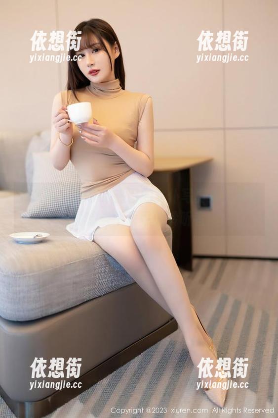 秀人网 - 分享小热巴的女仆写真集，有时真想当个乖乖的聆听者