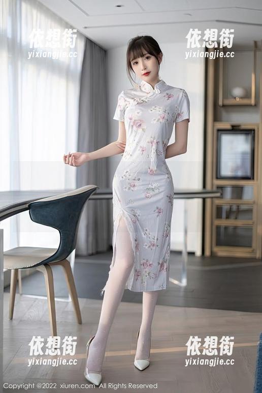 秀人网 - 缩短距离，瑶瑶baby的瑜伽套图分享让我想起了身体也能很会撒娇，哈哈。