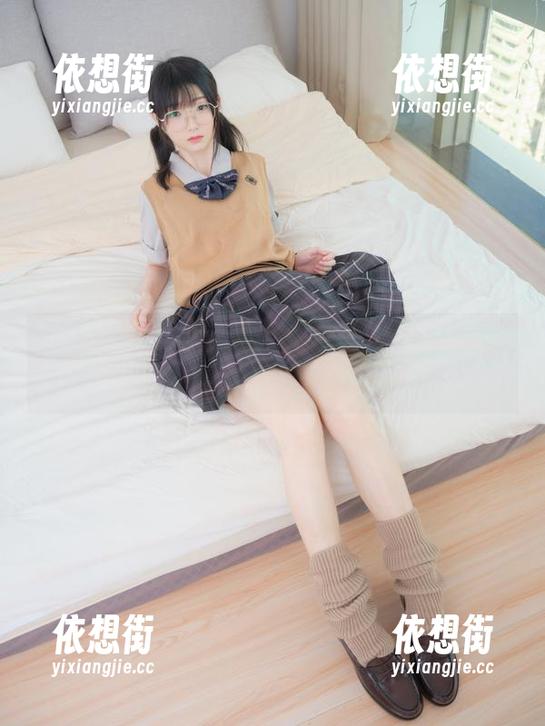 紧急企划 - 小恩修女的那份安静：高清图册让人放空。