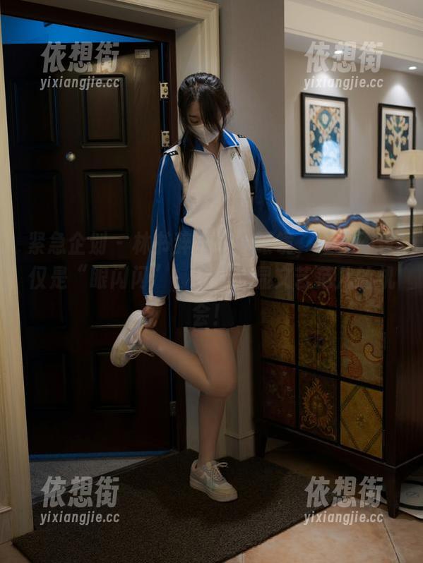 紧急企划 - 林书辞的全套眼镜，让你不仅仅是“眼闪闪”，还有尽显文艺范儿的机会！