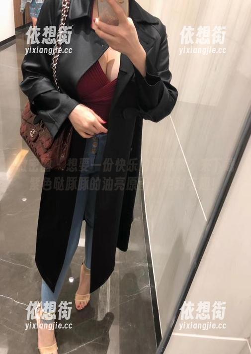 微密圈 - 想要一份快乐的调味料？来下载紫色哒豚豚的油亮原图，绝对有趣！