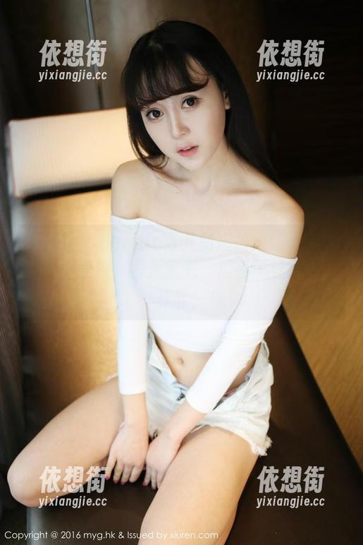 美媛馆-Barbie可儿 美媛馆 - Barbie可儿的短裙:这张图片裸露而美丽,虽无圣光,但看了让人想入非非!
