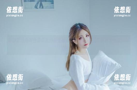 翎柒菜菜内衣合集是我的新壁纸pick，办公室的奇怪目光都能IGNORE！