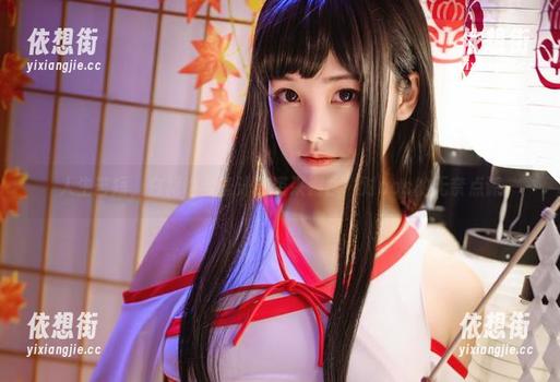蜜汁猫裘 人生苦短,白裙也要蜜汁猫裘来划水:对cos的无奈点评