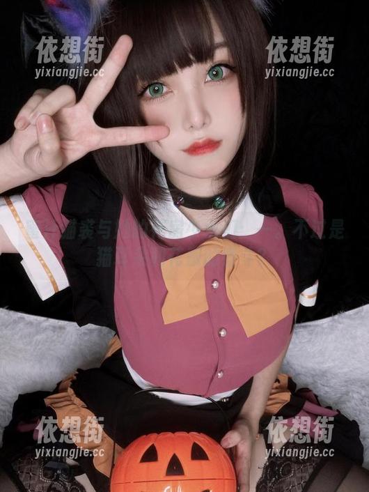 蜜汁猫裘与她的花房少女们：一。不过是猫耳朵和花瓣的缠斗？