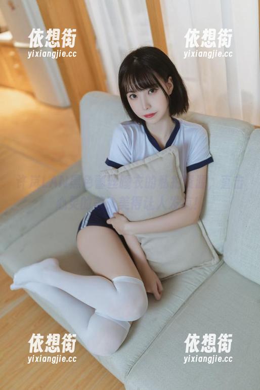 许岚LAN黑色蕾丝睡衣的私拍资源，直击心灵的美，美得让人发疯！