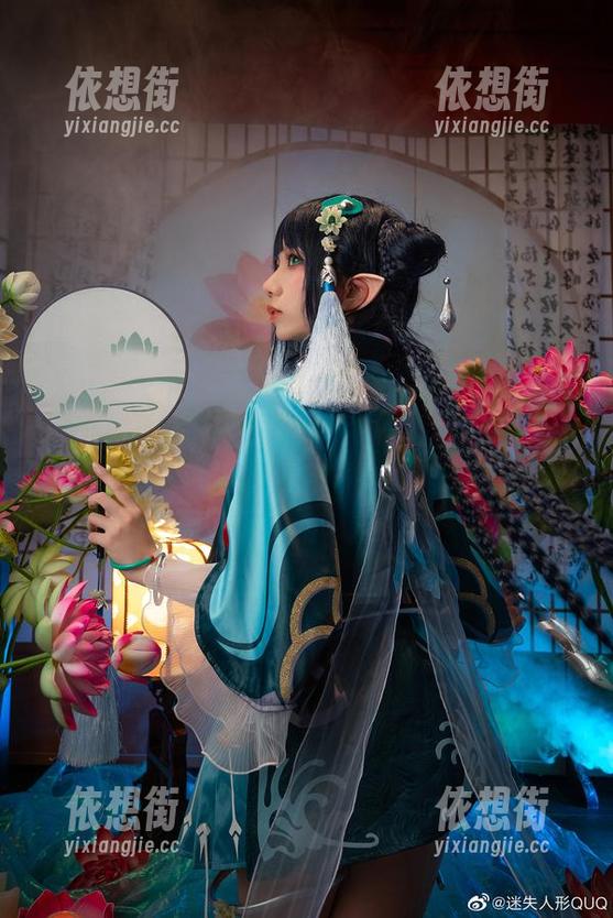 迷失人形QUQ的月下探险，全套写真让你无从抵抗