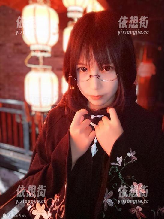 逐月Su 原来“逐月Su”是只喵,少年套图,萌翻了我的心!