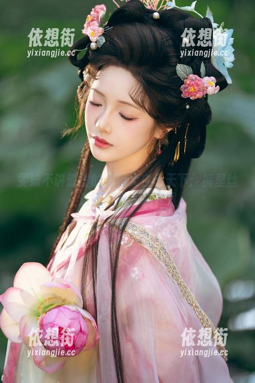 雯妹不讲道理 雯妹不讲道理的真相大白于天下:裤里丝连同网盘一并下载